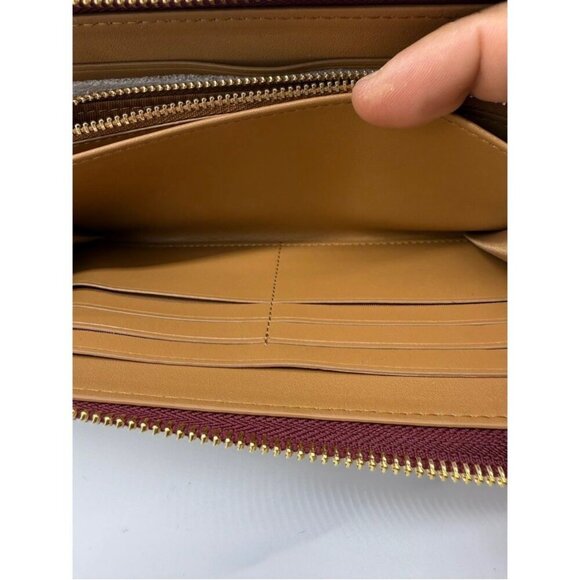 Coach X Peanuts Long Zip Around Wallet In Signature Canvas W/ Varsity Patches - Picture 6 of 8